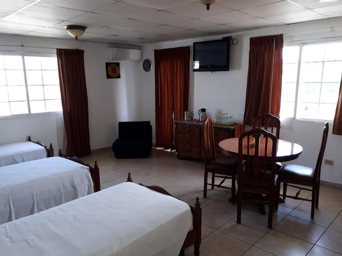 Hotel California Panama Luaran gambar