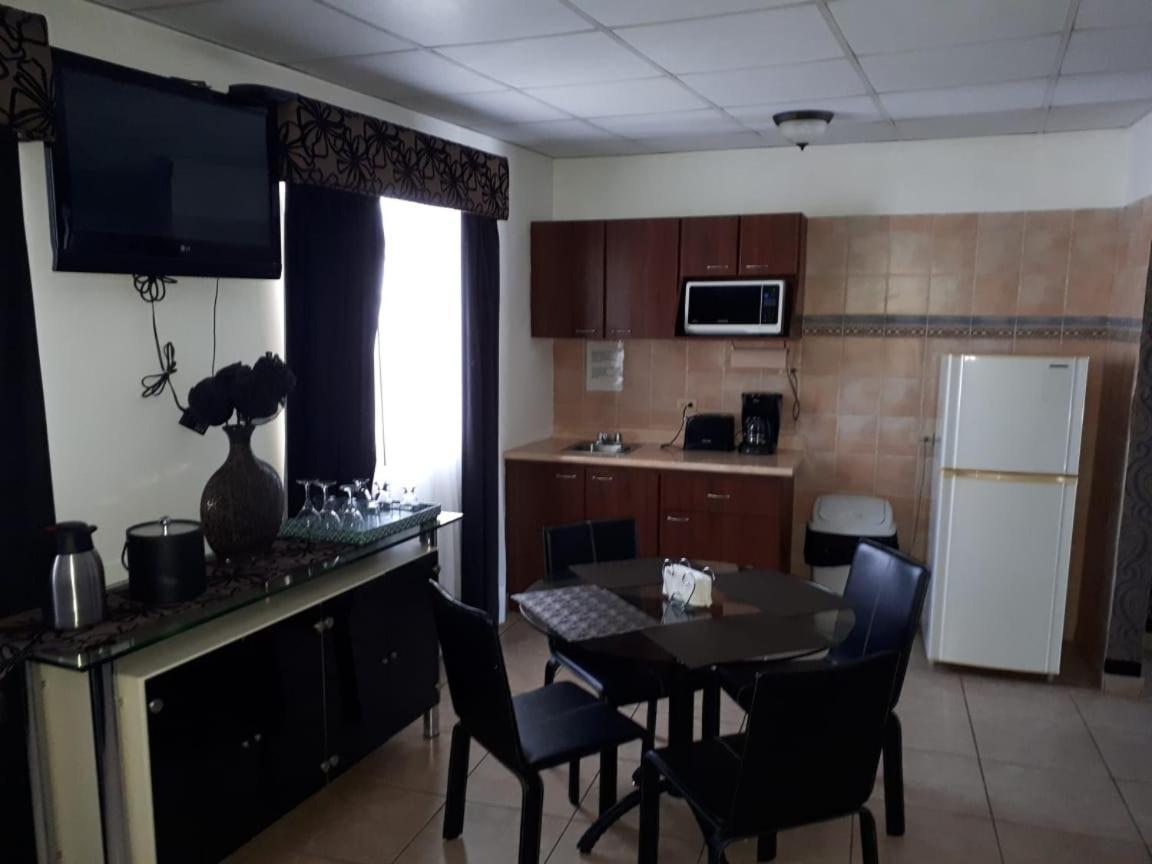 Hotel California Panama Luaran gambar